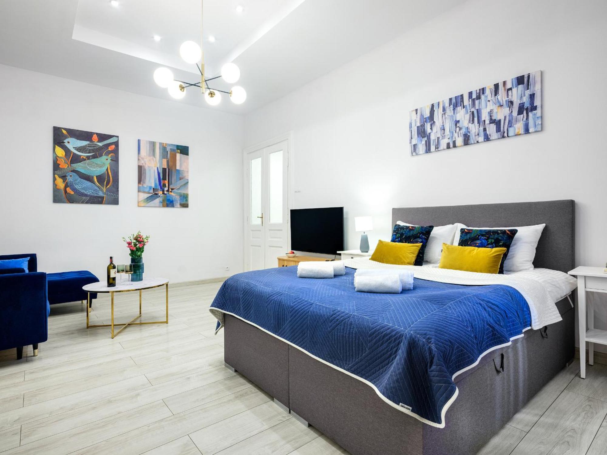 Bluebird Apt Old Town & Wawel Hill By Vistula River - By Homelike Krasków Eksteriør bilde